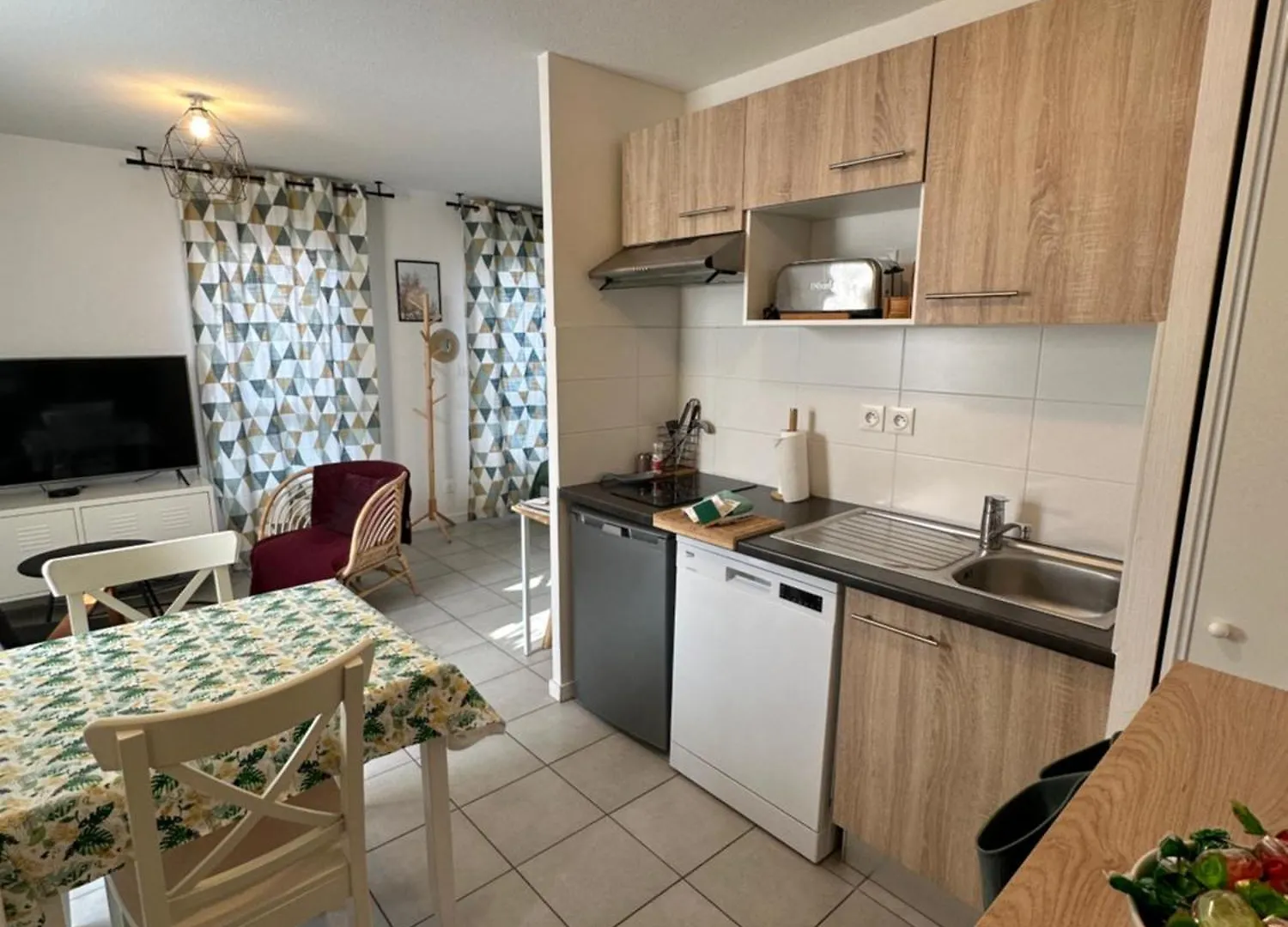 Minimes, Studio Cosy Tout Confort, Wifi, Parking Apartment Toulouse 0*,  France